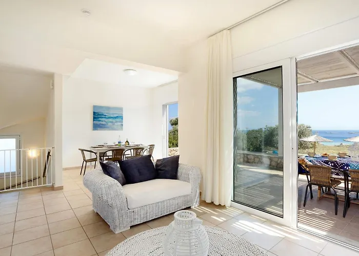 Blueline By * 林都斯